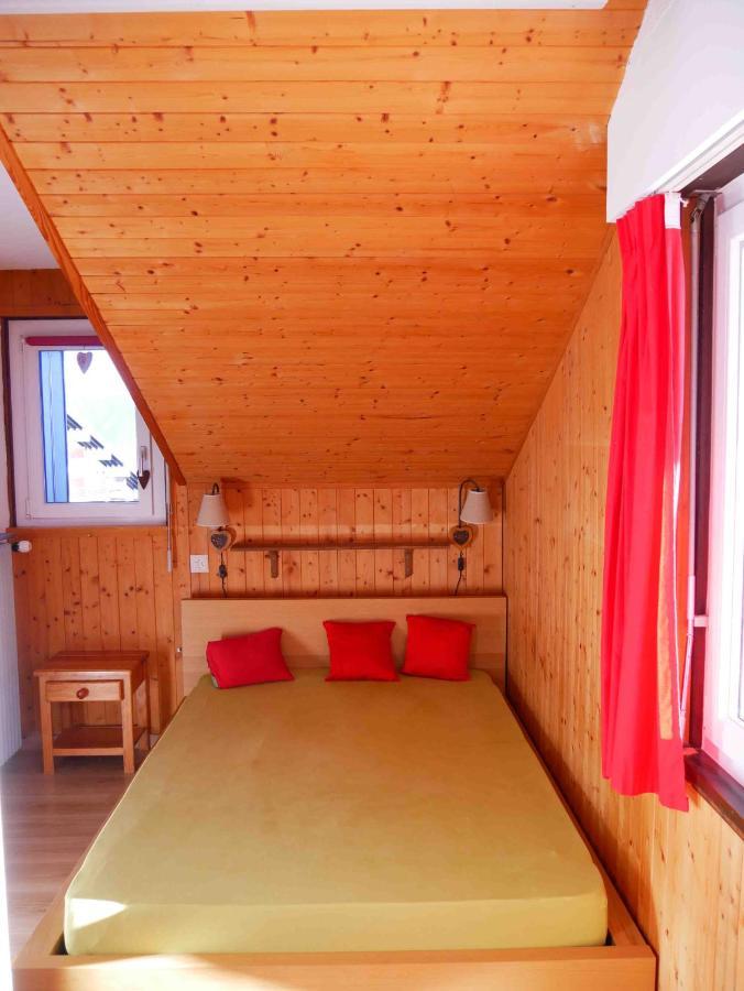 Torgon Romantic Chalet-Style Flat With Mountain View מראה חיצוני תמונה